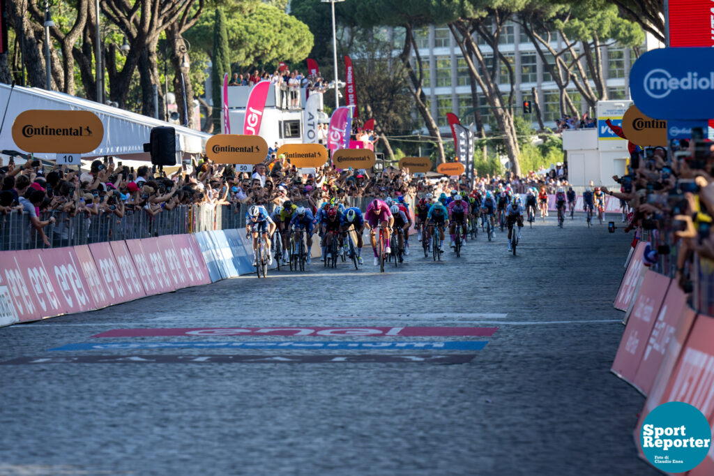 26052024_183646_107 Giro d'Italia - Roma