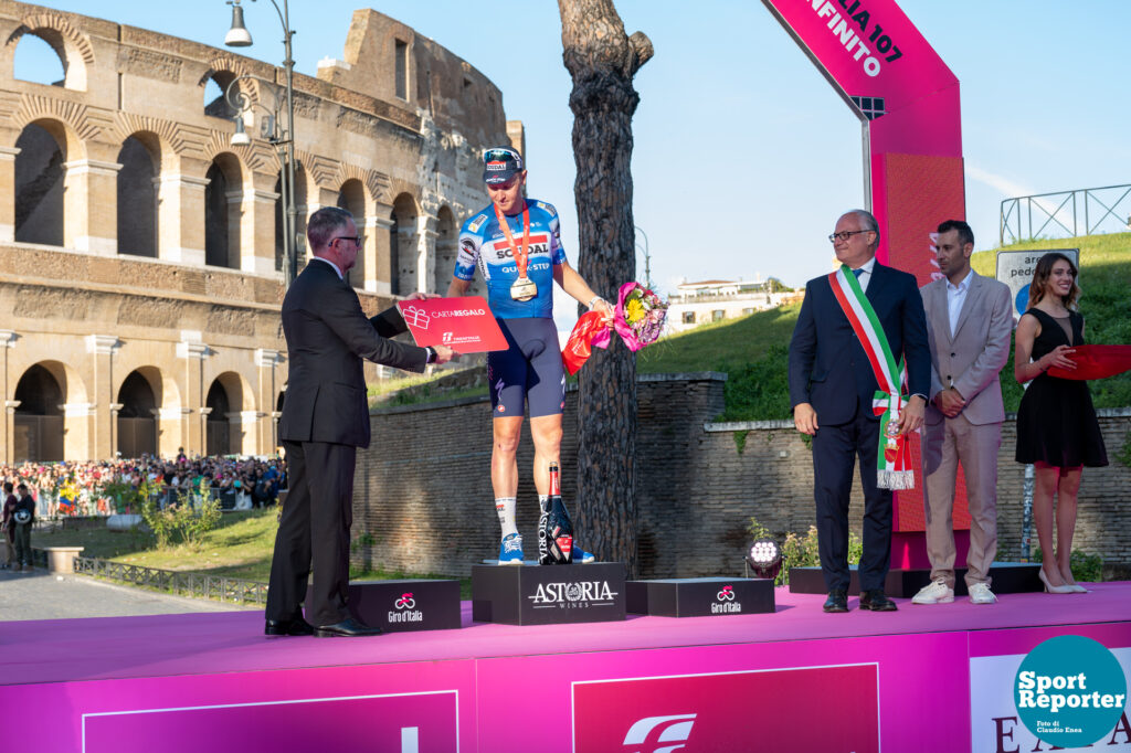 26052024_190350_107 Giro d'Italia - Roma