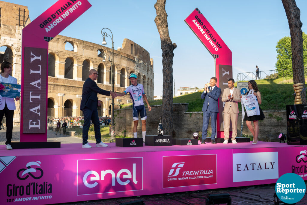 26052024_190554_107 Giro d'Italia - Roma