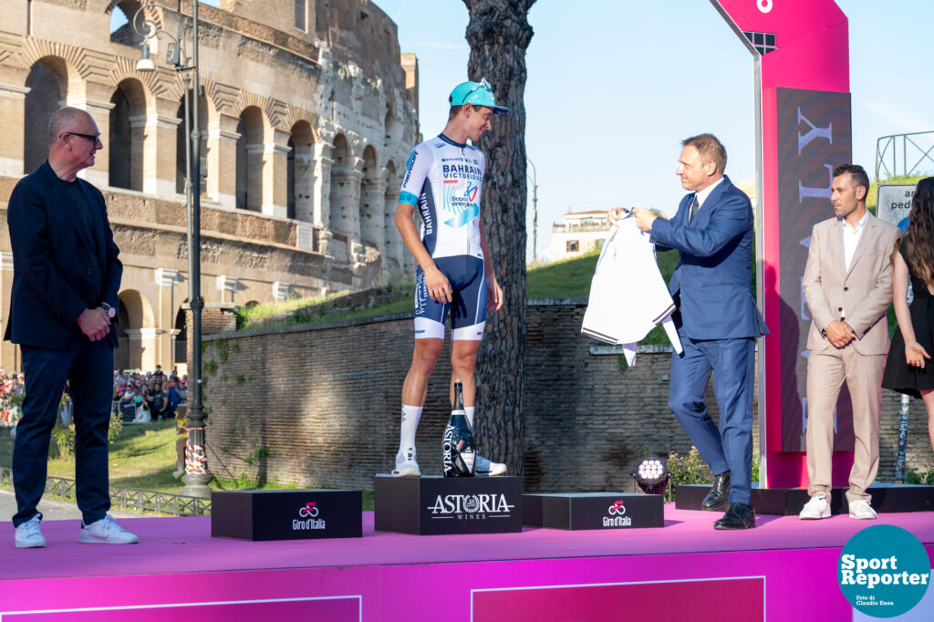 26052024_190600_107 Giro d'Italia - Roma