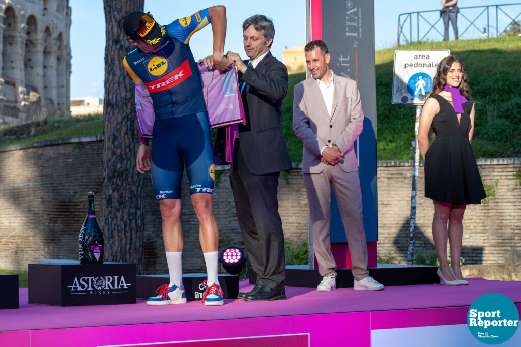 26052024_191115_107 Giro d'Italia - Roma