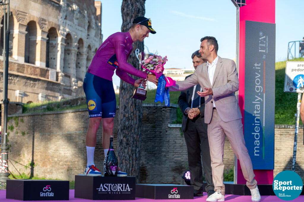 26052024_191130_107 Giro d'Italia - Roma