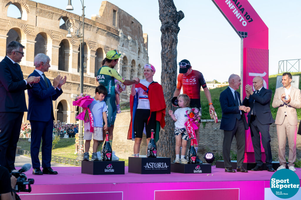 26052024_191639_107 Giro d'Italia - Roma