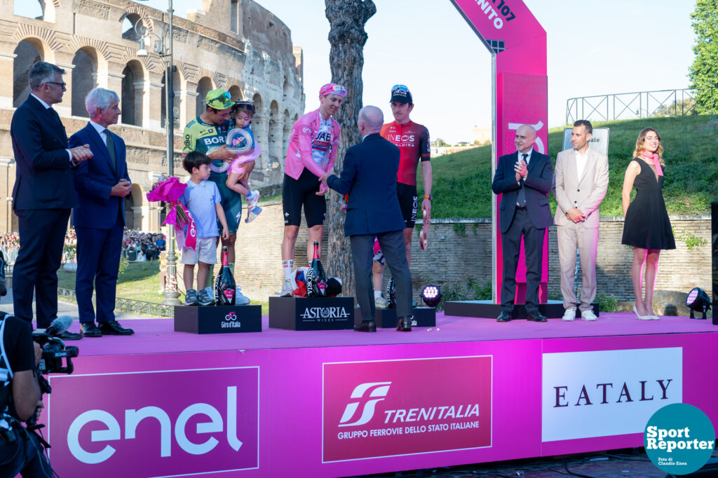 26052024_191700_107 Giro d'Italia - Roma