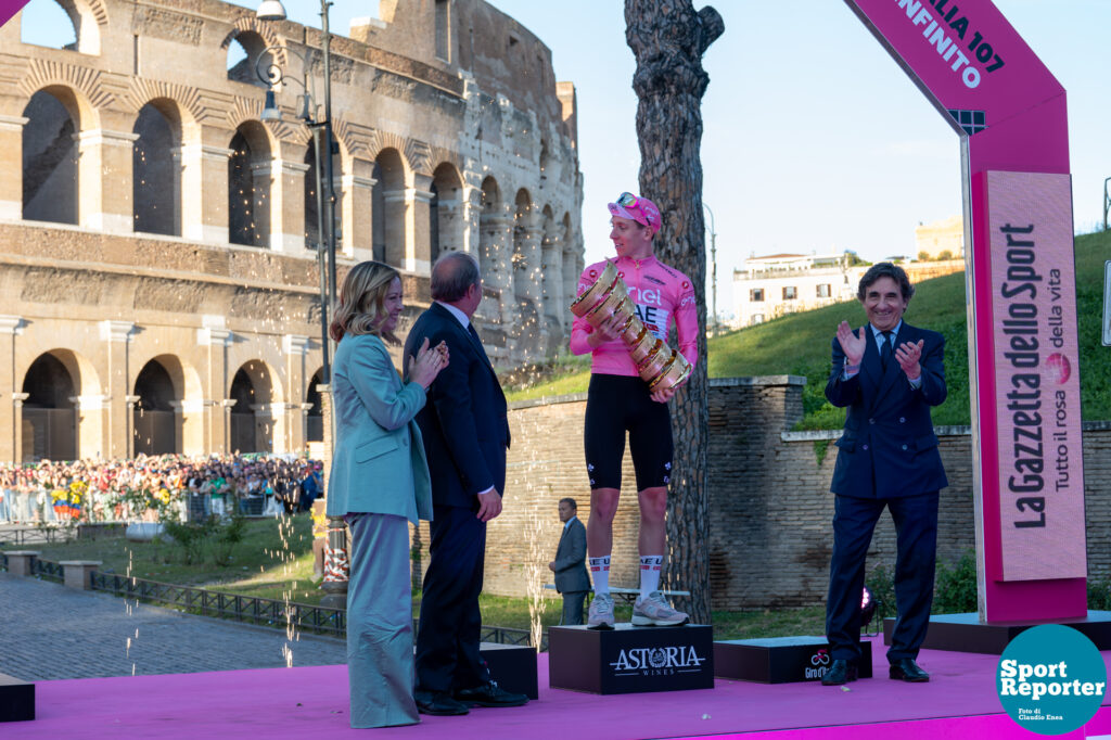 26052024_192415_107 Giro d'Italia - Roma