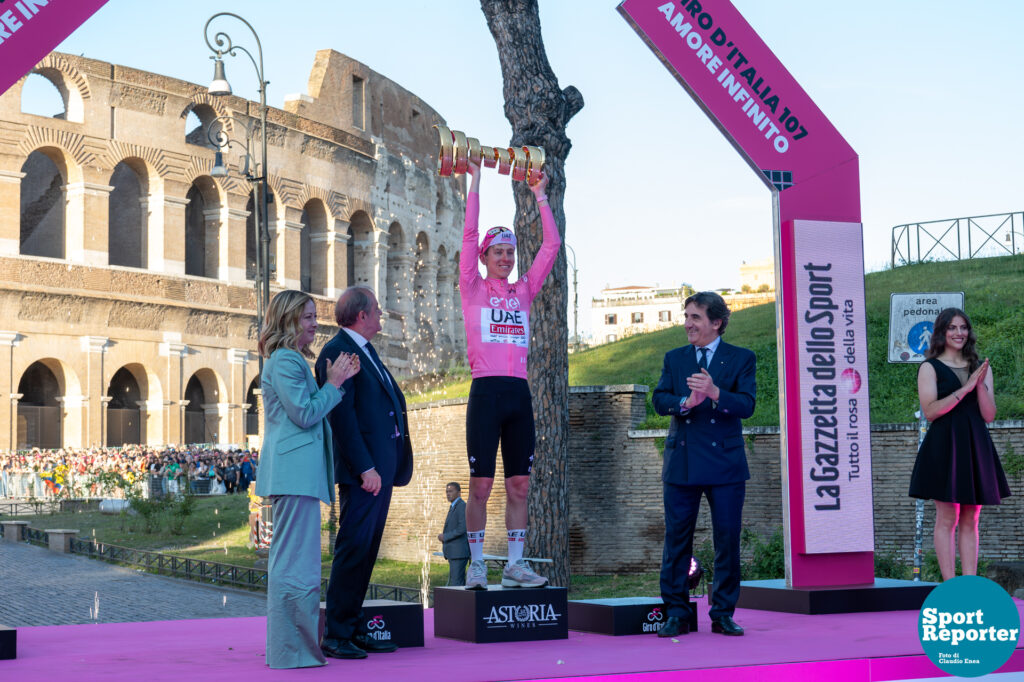 26052024_192425_107 Giro d'Italia - Roma