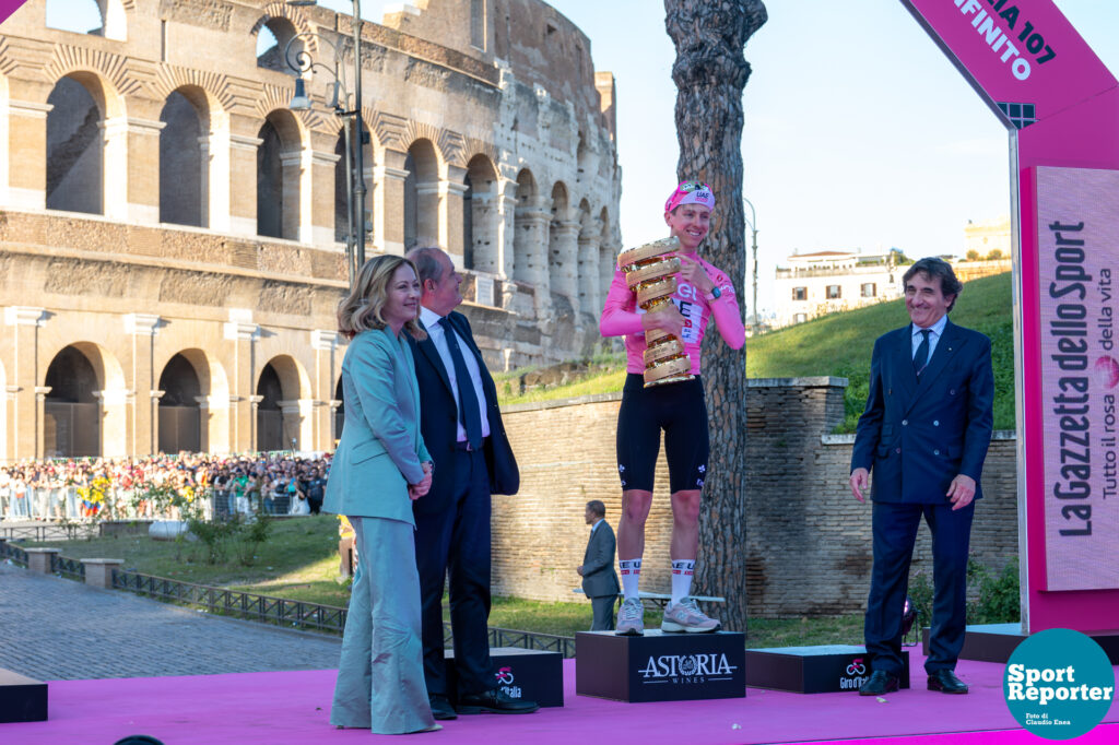 26052024_192436_107 Giro d'Italia - Roma