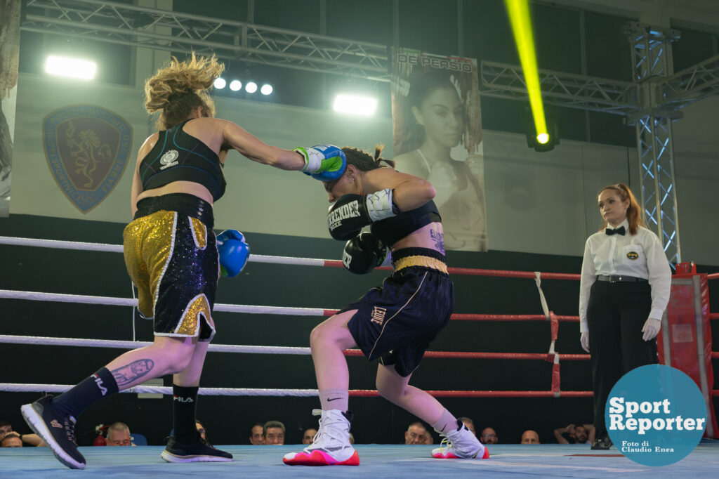 Italian Boxing Italian Women's Flyweight Title - Aurora De Persio vs Giacoma Cordio