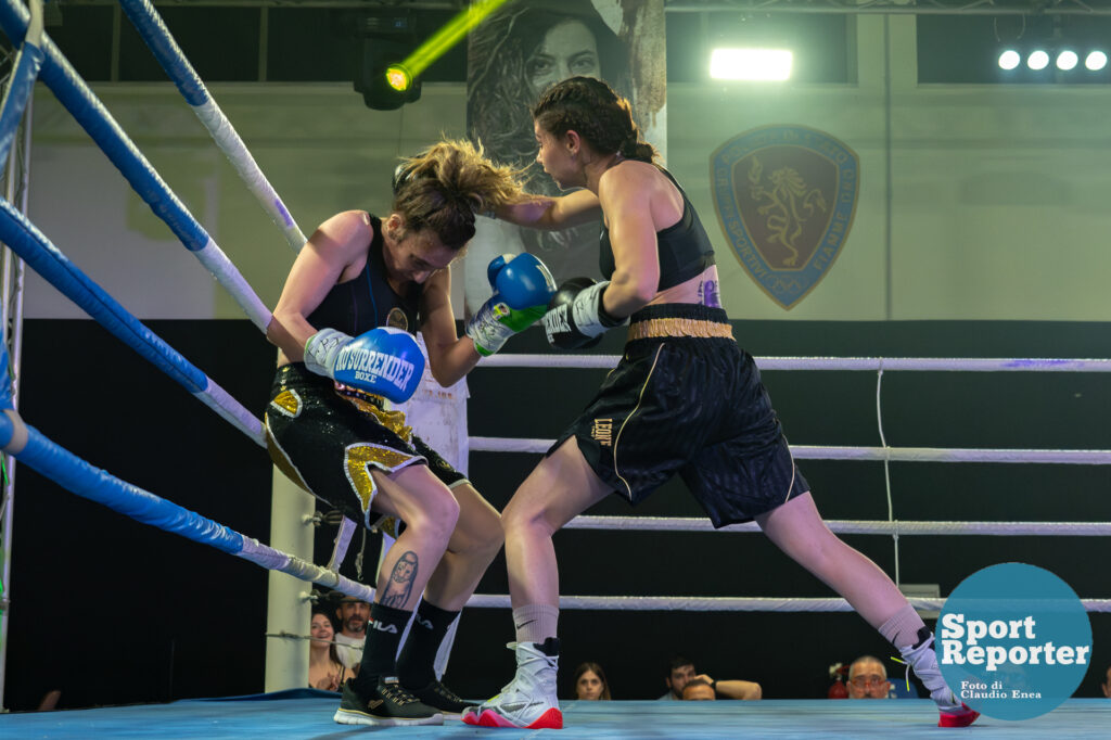 Italian Boxing Italian Women's Flyweight Title - Aurora De Persio vs Giacoma Cordio