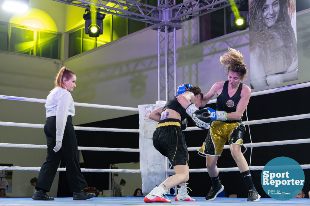 Italian Boxing Italian Women's Flyweight Title - Aurora De Persio vs Giacoma Cordio